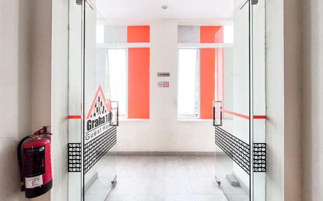 Sans Vibes Hotel Syariah Graha 100 Gubeng Surabaya