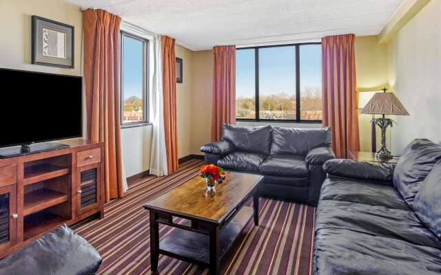 La Quinta Inn & Suites by Wyndham Salisbury