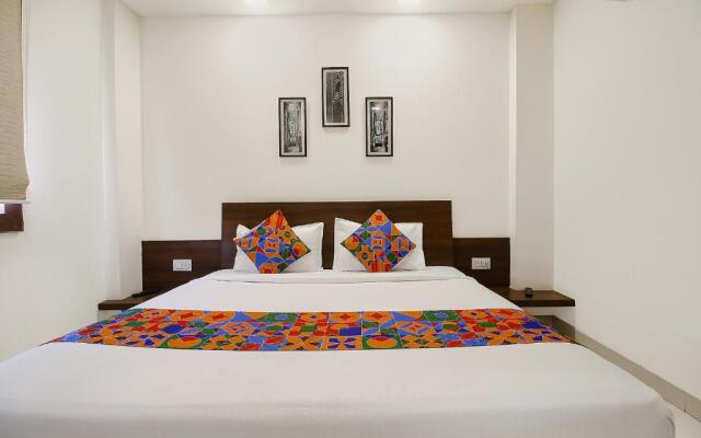 FabHotel Comfortable Stay