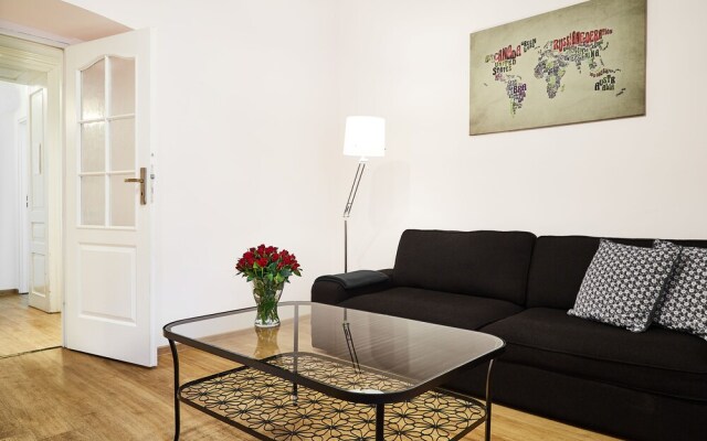 Dazzling view-Podzamcze street 2bed Apt.