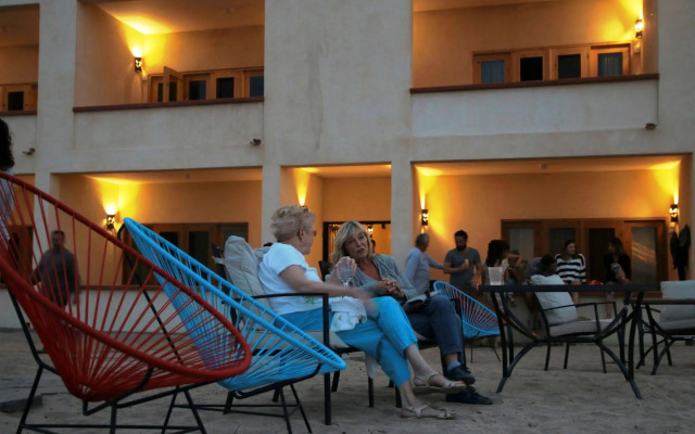 Tortugas Cerritos Beachfront Hotel