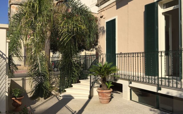 Lecce Lounge