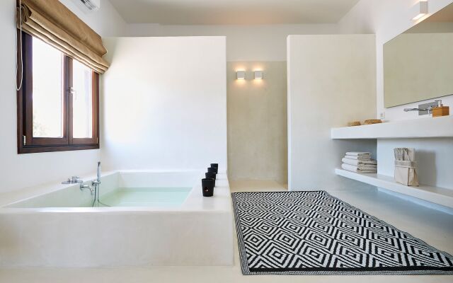 Le Blanc Suite