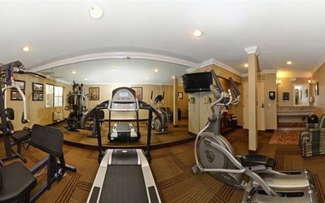 Quality Inn & Suites