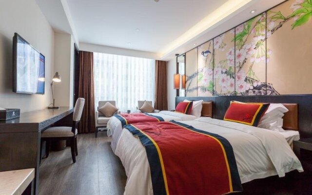 Chengdu Blue City Hotel