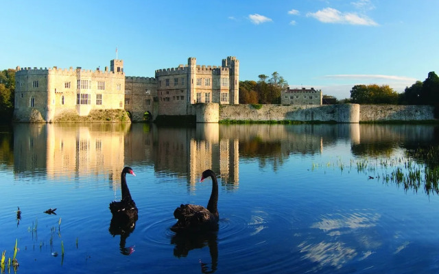 The Stable Courtyard Bedrooms at Leeds Castle