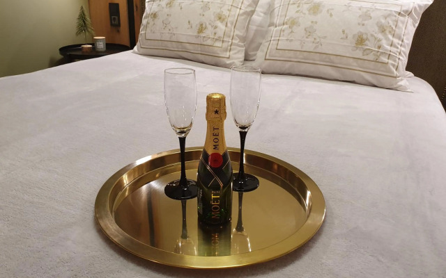 Pinewood ANG luxurious apartment A32