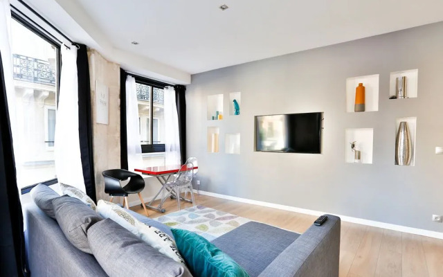 60 - Luxury Parisian Home Sebastopol 2DG