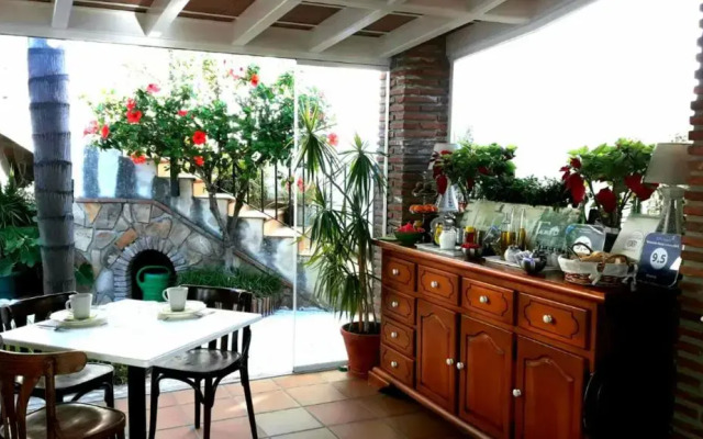 Welcome Inn Nerja
