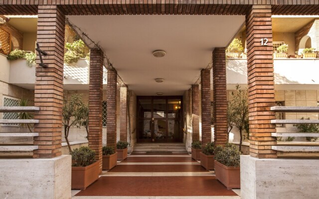 Un Attimo a Roma B&B