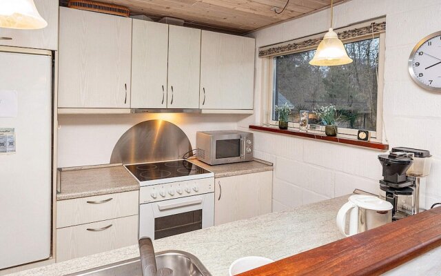 5 Person Holiday Home in Thyholm-by Traum