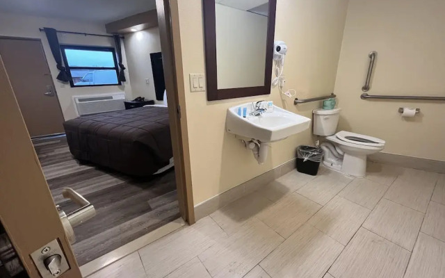Circle Motel Lodge