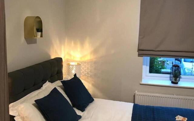 Serviced Apartment 1 Helena