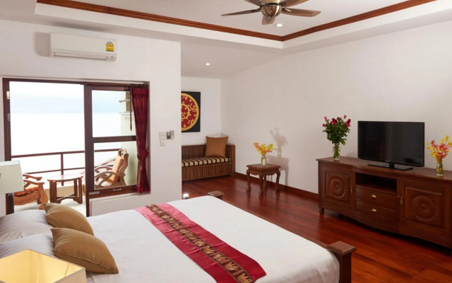 Sara Beachfront Boutique Resort