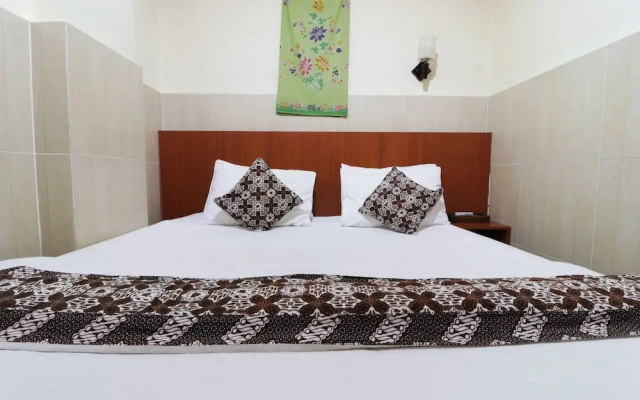 58 Guesthouse Tangerang by ZUZU