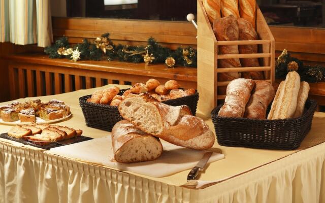 Hôtel Eliova- L'Eau Vive