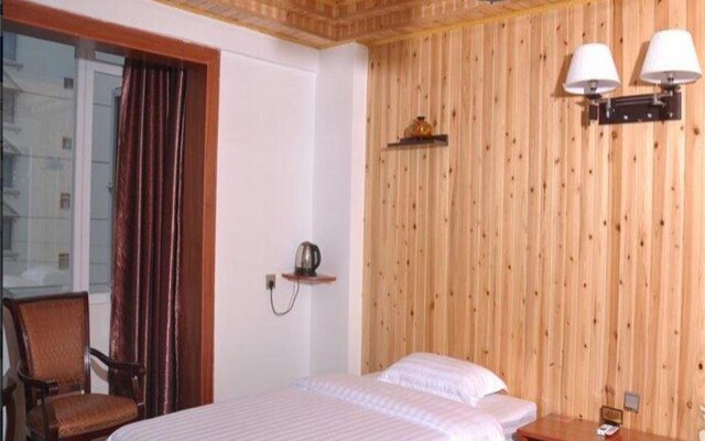 A Mi Zi Min Su Hotel