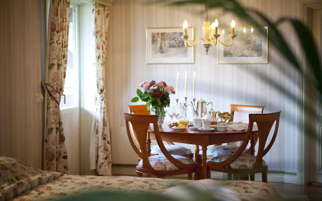 Tällbergsgårdens Hotell