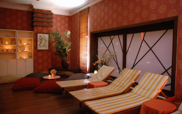 Meder Resort Hotel