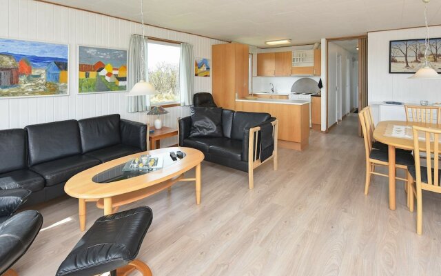 Cozy Holiday Home in Hvide Sande Near Sea