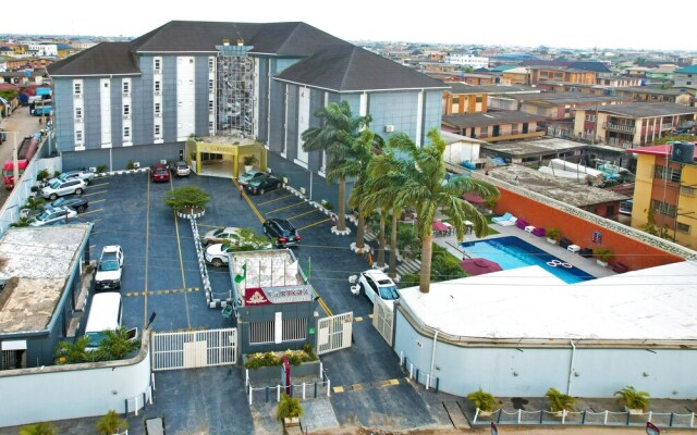 La Regia Airport Hotel