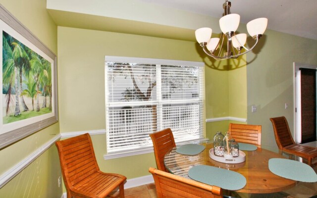 Crystal Beach Home by Panhandle Getaways