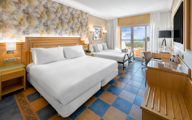 Elba Sara Beach & Golf Resort