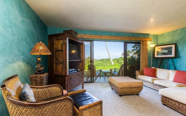 Alii Kai 12A by RedAwning