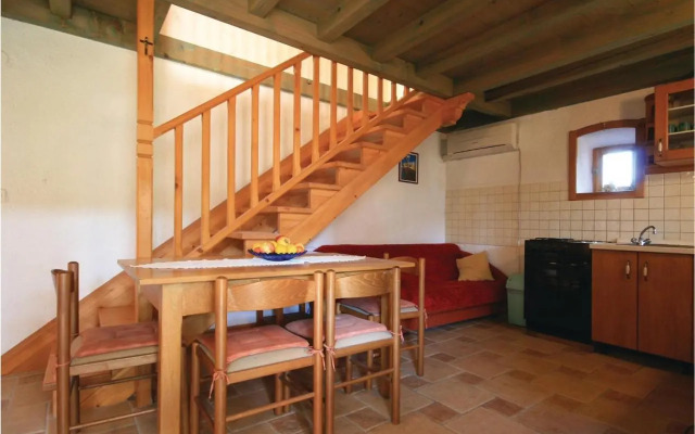 One-Bedroom Holiday home Jadrija with a Fireplace 03