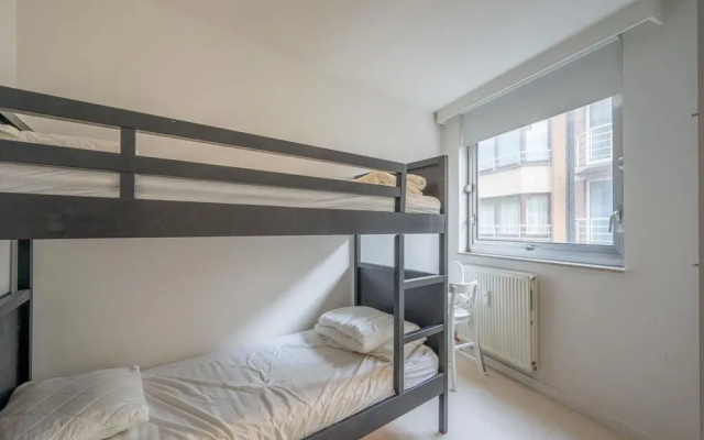 Apartment in Heist Near the Beach