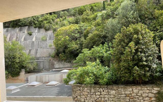 appartement charme T2 cassis plein centre