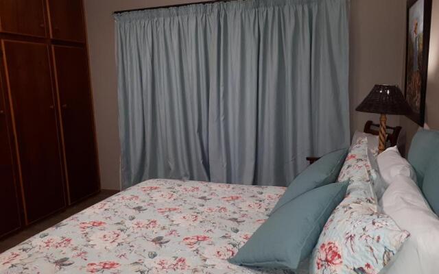 Melsetters Guest Room