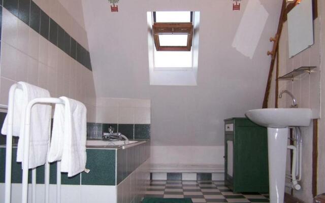 Gîte Saint-Épain, 5 pièces, 8 personnes - FR-1-381-212