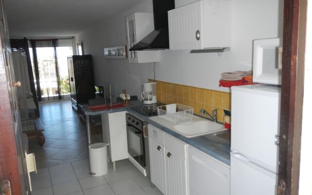 Orient Bay Beach Studio