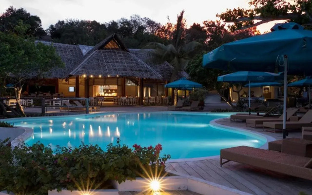 Bluewater Sumilon Island Resort