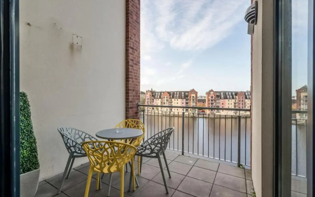 Central Belfast Apartments Pottinger's Quay