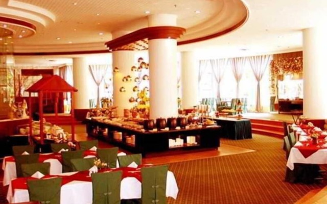 Le Garden Hotel