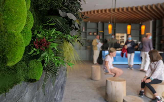 Plan B Hotel - Living Chamonix