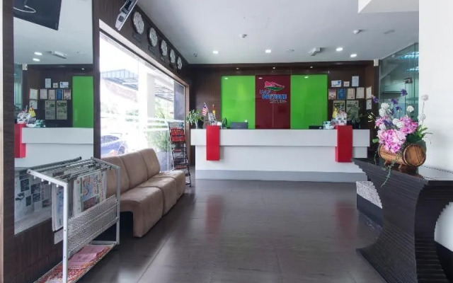 OYO 498 D&F Boutique Hotel Senawang