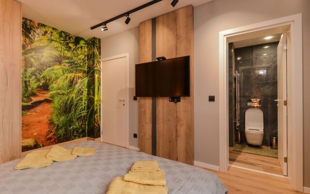 FM Premium Luxury 2-BDR Apartment - Lux and Style