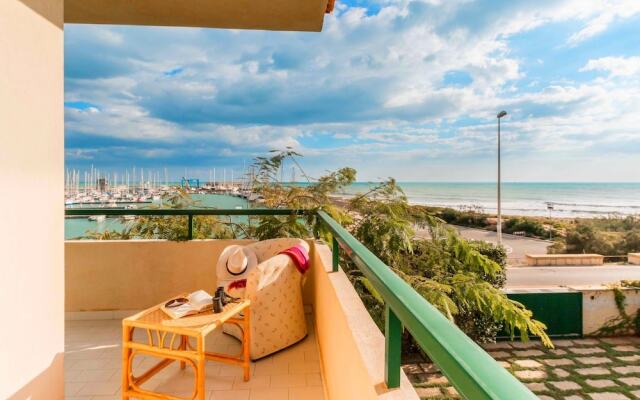 Sea View From Private Garden Terrace With Barbecue