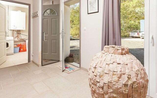 Luxury Villa in Cazals with Swimming Pool