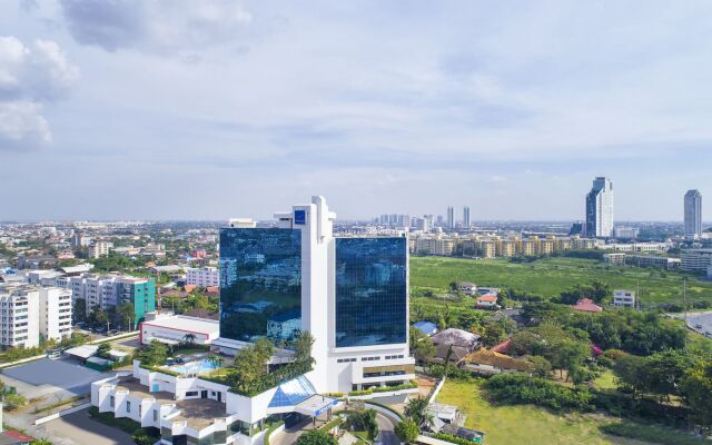 Novotel Bangkok Bangna