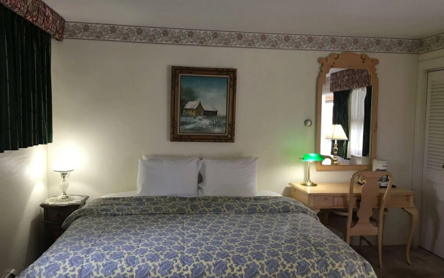 Weathervane Motel
