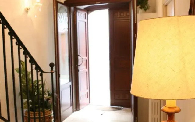 Gemma Di Jovia Bed  Breakfast