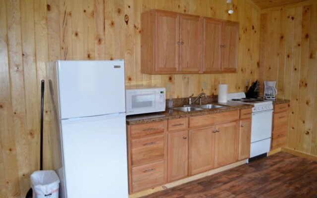 Utopia River Retreat