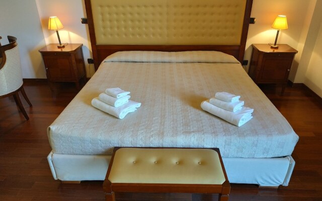 Best Western Riviera By Happyculture