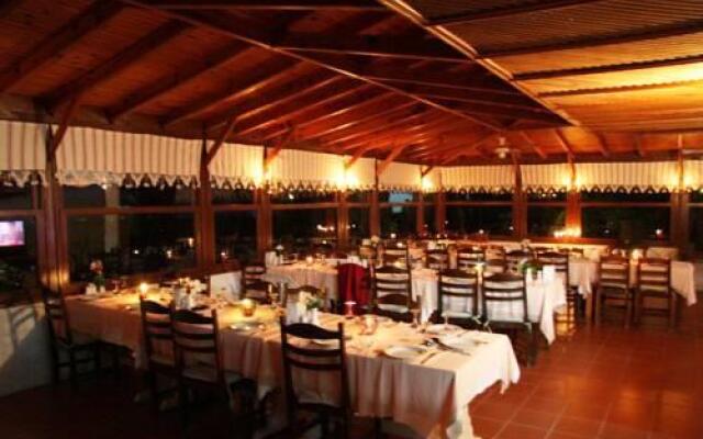Erine Beach Club
