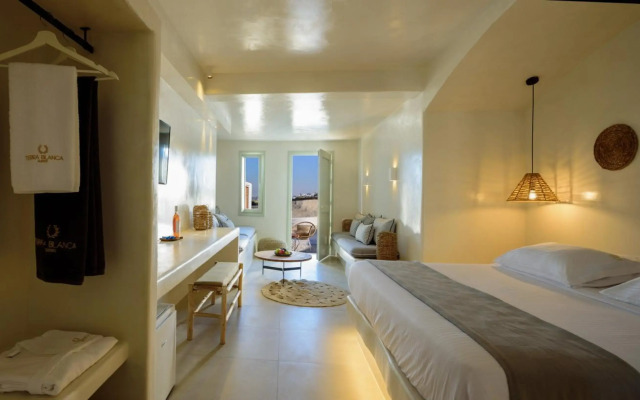 Terra Blanca Suites