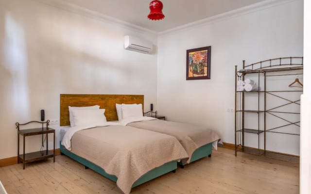 Memoir Hotel